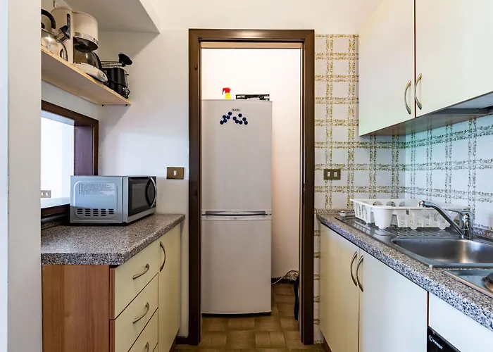 B116 By Interhome *
